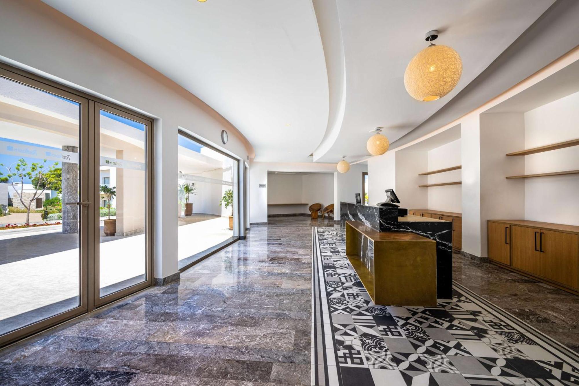Radisson Blu Resort Al Hoceïma מראה חיצוני תמונה Lobby