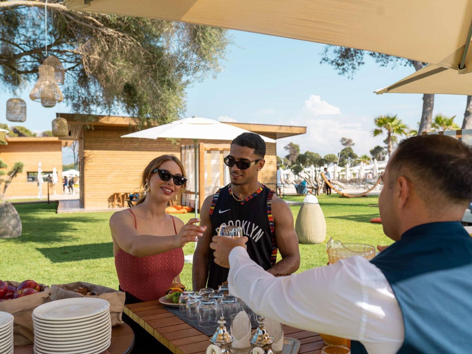 Radisson Blu Resort Al Hoceïma מראה חיצוני תמונה The Beach Club at the Four Seasons Resort Palm Beach